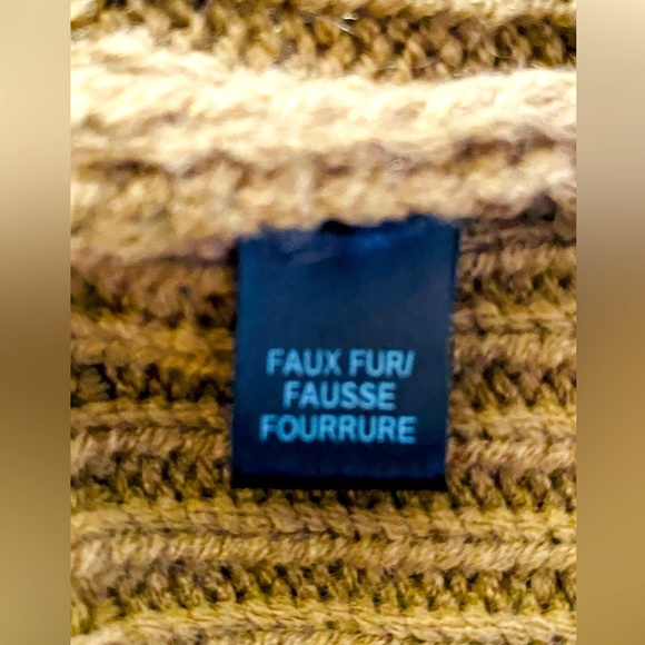 CENY Womens Faux Fur Knit Cardigan - Picture 7 of 8